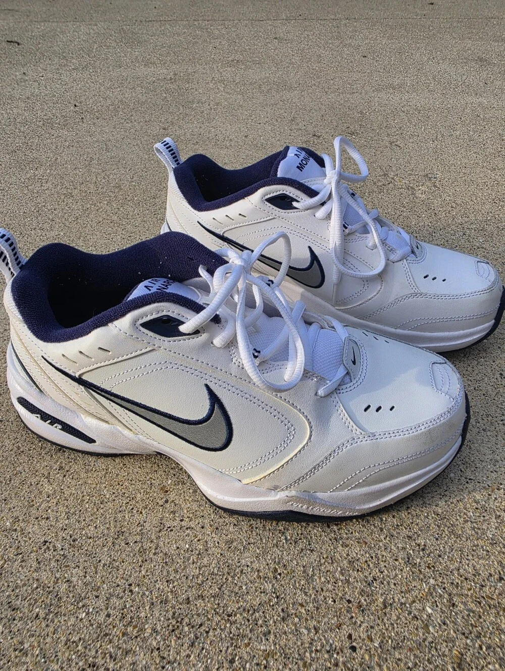 Nike Air Monarch IV White Navy Men's Training Shoes Size 9 416355-102